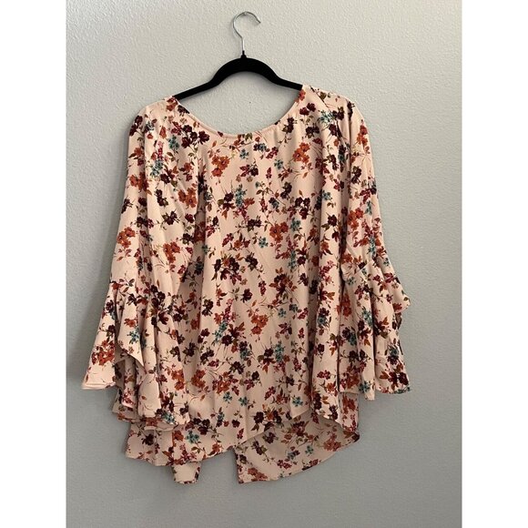 LC Lauren Conrad  Woman's Top XL Multicolor Floral Ruffle Bell Sleeve NEW - Picture 1 of 4